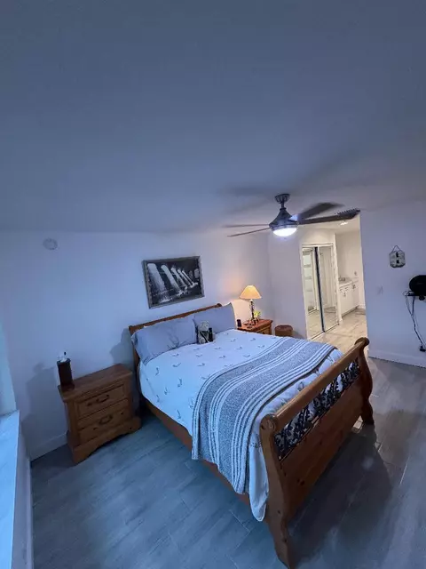 8182 Springtree Rd, Boca Raton, FL 33496 photo 5