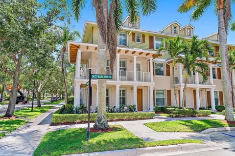 Exterior - 4225 E Main St, Jupiter, FL 33458 photo 3 of 5