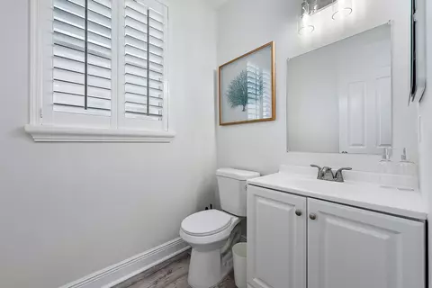Bath - 4225 E Main St, Jupiter, FL 33458 photo 2 of 4