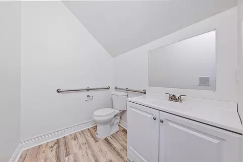 Bath - 4225 E Main St, Jupiter, FL 33458 photo 1 of 4