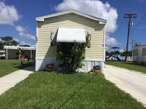5000 SE Federal Hwy #193, Stuart, FL 34997