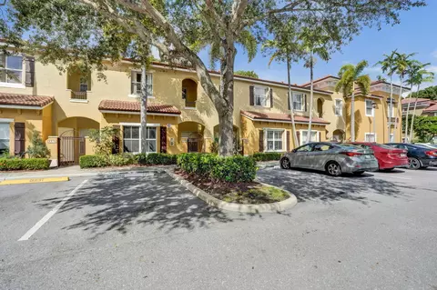 3373 Merrick Ln #705, Margate, FL 33063