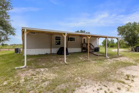 Exterior - 22382 NW 286th St, Okeechobee, FL 34972 photo 3 of 4