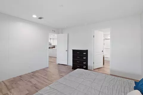Bedroom - 22382 NW 286th St, Okeechobee, FL 34972 photo 3 of 10
