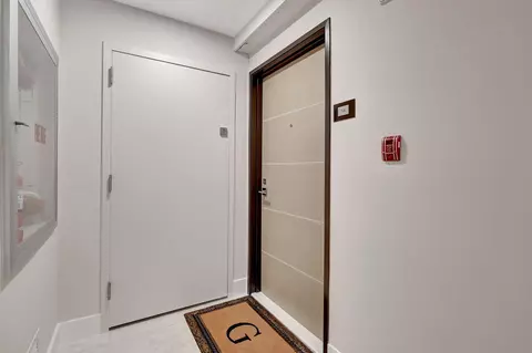 5460 N Ocean Dr #7A, Singer Island, FL 33404