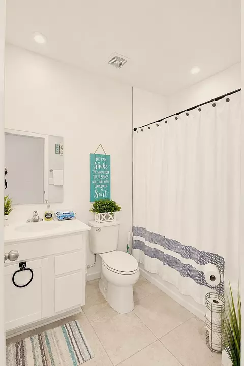 Bath - 274 Raspberry Rd, Fort Pierce, FL 34981 photo 1 of 3