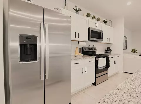 Kitchen - 274 Raspberry Rd, Fort Pierce, FL 34981 photo 1 of 3
