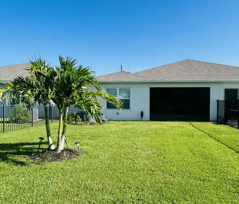 Exterior - 274 Raspberry Rd, Fort Pierce, FL 34981 photo 2 of 2