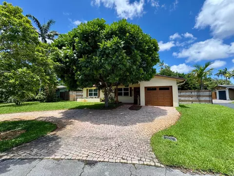 1785 NW 39th Pl, Oakland Park, FL 33309