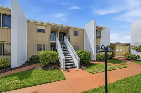 1501 NE 13th Ter #H12, Jensen Beach, FL 34957