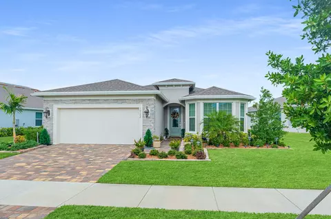 10152 SW Sarcoline Dr, Port Saint Lucie, FL 34987