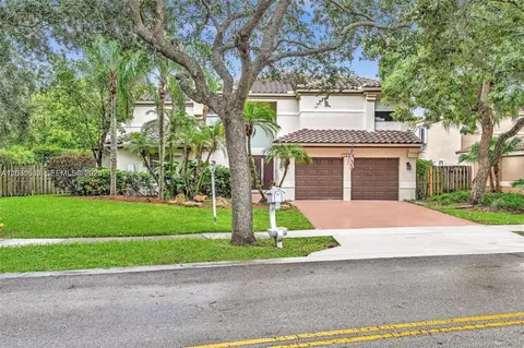 3877 Bimini Ave, Hollywood, FL 33026