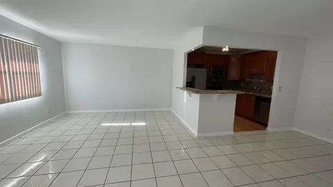 Living - 166 Valencia G Dr #166, Delray Beach, FL 33446 photo 3 of 5