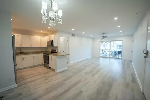6231 Bay Club Dr #4, Fort Lauderdale, FL 33308