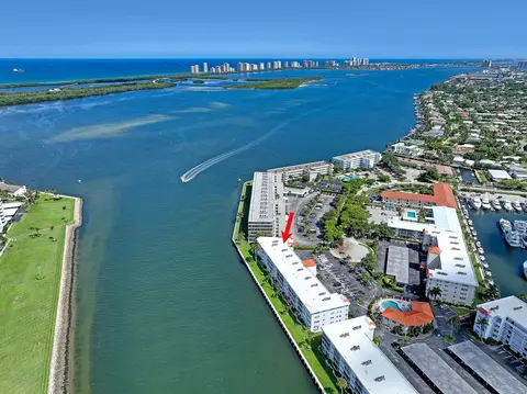 28 Yacht Club Dr #409, North Palm Beach, FL 33408