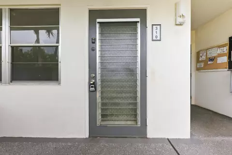 310 Oakridge R Ct #310, Deerfield Beach, FL 33442