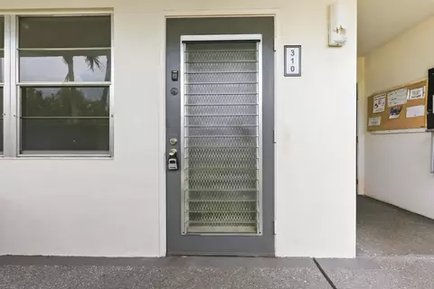 310 Oakridge R Ct #310, Deerfield Beach, FL 33442