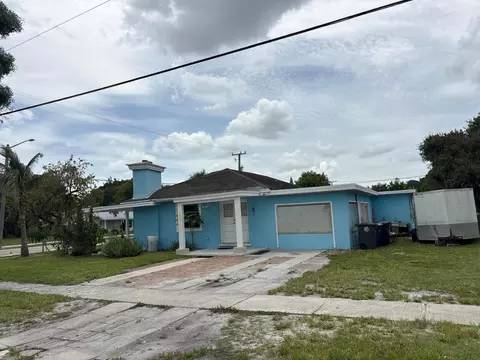 1001 Sunrise Blvd, Fort Pierce, FL 34950