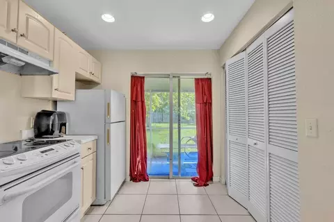 Other - 6811 2nd St, Jupiter, FL 33458 photo 2 of 4