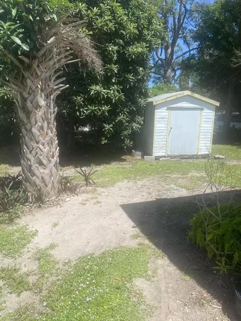 710 N 23rd St, Fort Pierce, FL 34950