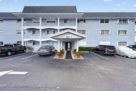 100 Shore Ct #311, North Palm Beach, FL 33408