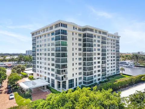 50 East Rd #3D, Delray Beach, FL 33483