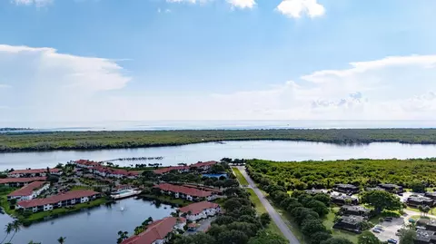 View/Area - 5355 SE Miles Grant Rd #114, Stuart, FL 34997 photo 2 of 4