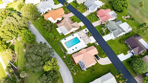 View/Area - 5355 SE Miles Grant Rd #114, Stuart, FL 34997 photo 4 of 4
