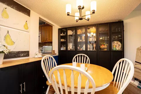 Dining - 5355 SE Miles Grant Rd #114, Stuart, FL 34997 photo 2 of 3