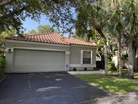 1109 NW 107th Ter, Plantation, FL 33322