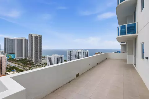 1945 S Ocean Dr #2408, Hallandale Beach, FL 33009