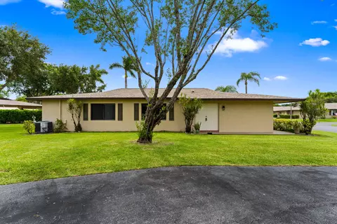 1634 Palmland Dr, Boynton Beach, FL 33436