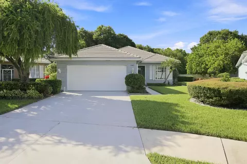 240 NW Bentley Cir, Port Saint Lucie, FL 34986