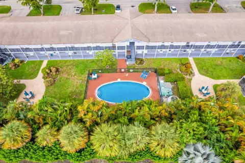 1431 S 14th Ave #209, Hollywood, FL 33020