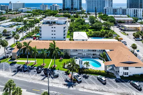 1110 N Riverside Dr #23, Pompano Beach, FL 33062