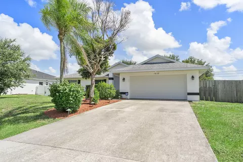 1632 SW Alvaton Ave, Port Saint Lucie, FL 34953