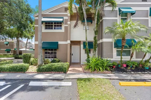 12360 SW 52nd Ct, Cooper City, FL 33330