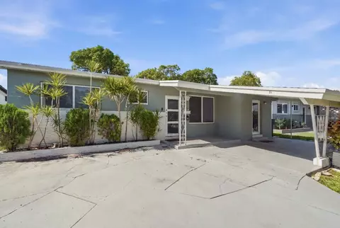 309 SW 7th Ct, Hallandale Beach, FL 33009