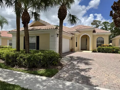 8907 Oldham Way, Palm Beach Gardens, FL 33412