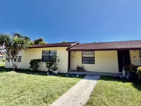 419 Glenwood Dr, West Palm Beach, FL 33415
