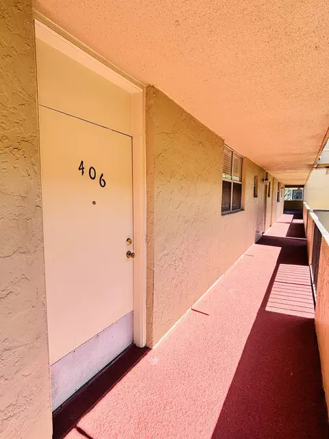 408 NW 68th Ave #406, Plantation, FL 33317