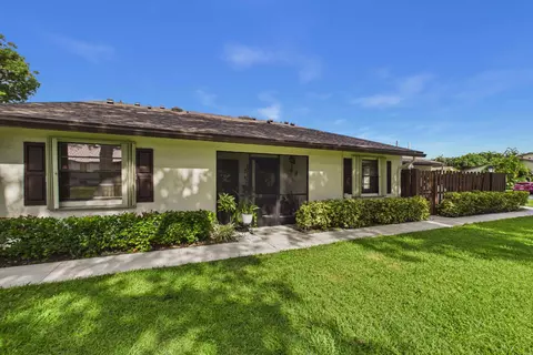 3760 Coco Loba Ln, Boynton Beach, FL 33436
