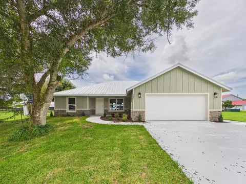 Exterior - 1007 SW 5th St, Okeechobee, FL 34974 photo 5 of 14