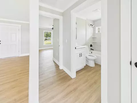 Entry Way - 1007 SW 5th St, Okeechobee, FL 34974 photo 3 of 9