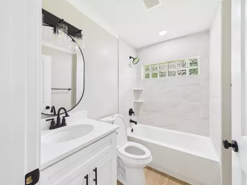 Bath - 1007 SW 5th St, Okeechobee, FL 34974 photo 8 of 8