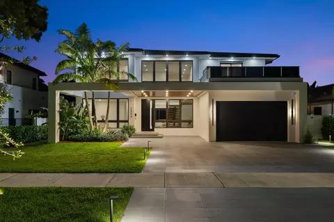 2506 NE 14th St, Fort Lauderdale, FL 33304