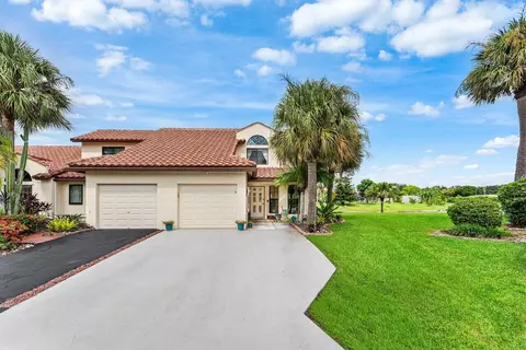18577 Woodstream Dr, Boca Raton, FL 33498