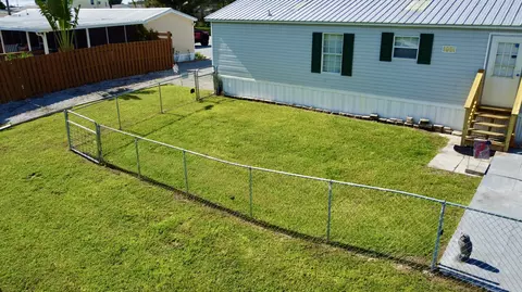 Exterior - 2108 SE 32nd St, Okeechobee, FL 34974 photo 3 of 5