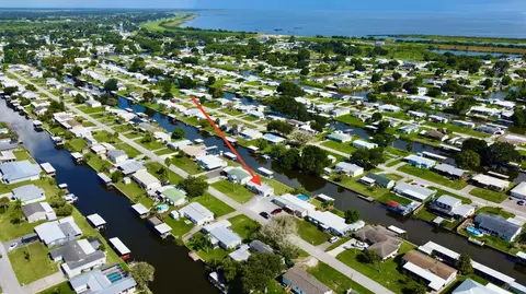 View/Area - 2108 SE 32nd St, Okeechobee, FL 34974 photo 2 of 8