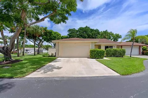 9 Danby Pl, Boynton Beach, FL 33426
